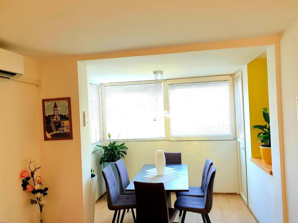 Lav Apartment Rovinj Exterior photo